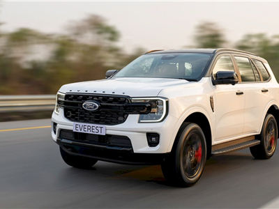 Ford Everest Sport SE Phiên bản đặc biệt chính thức ra mắt